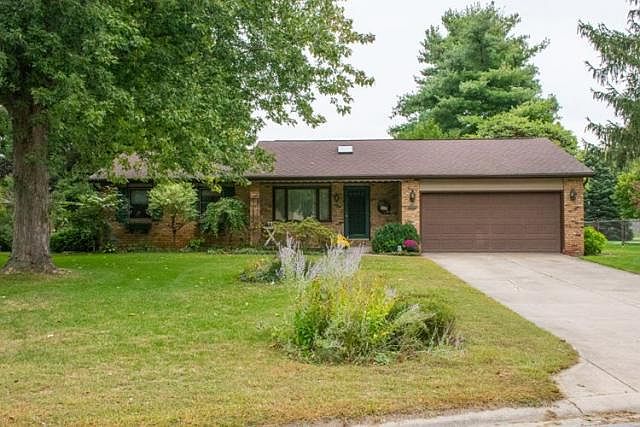 1st image of 51616 E Gatehouse Dr