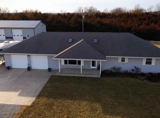 13223 Blue Mound Rd, Valley Falls, KS 66088