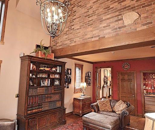 5th image of 5907 Saint Fillans Ct E