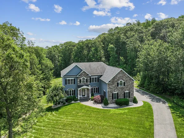 110 Laurelwood Drive, Southington, CT 06479