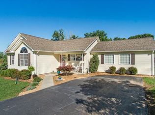 4046 Elwin Dr, Cookeville, TN 38506