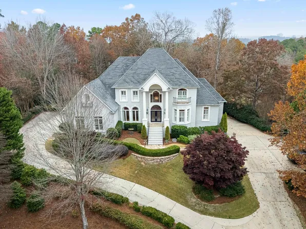 2318 Twelve Oaks Dr, Birmingham, AL 35244
