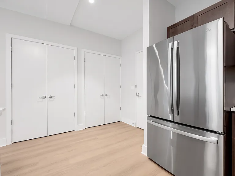 1 Center St #203 — Photo 4