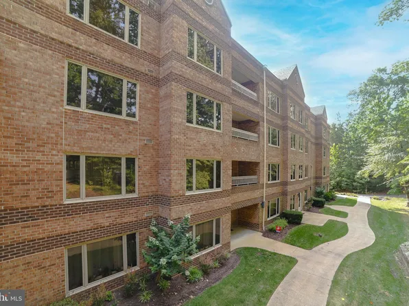 23140 Cobblestone Ln APT 204, California, MD 20619