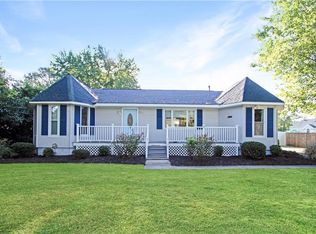 108 Rens Rd, Poquoson, VA 23662