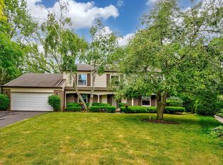 1067 Cobblestone Ct, Northbrook, IL 60062
