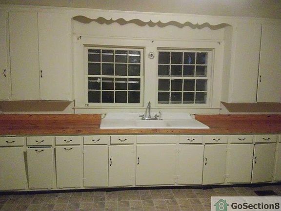 5th image of 3148 Sunset Ave APT C