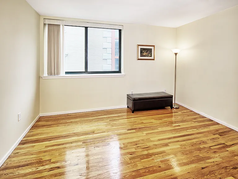 522 Gregory Ave #B410 — Photo 11