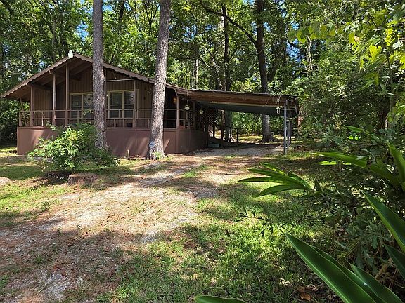 2nd image of 131 Cove Dr