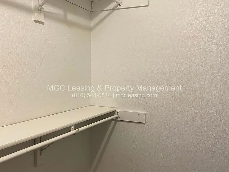 908 Garden Way #914 — Photo 7