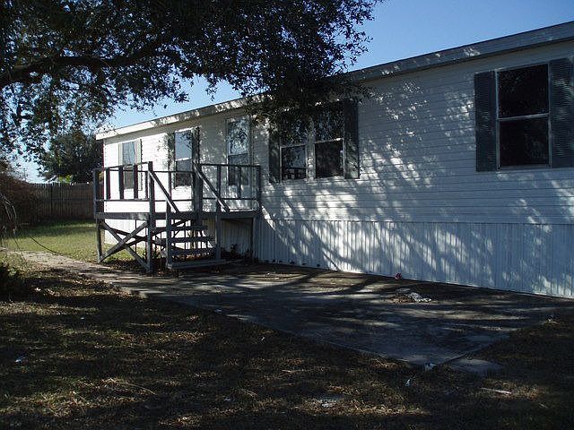 1st image of 413 Citrus Highlands Dr