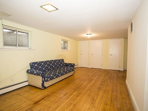 5th image of 60 Allen St