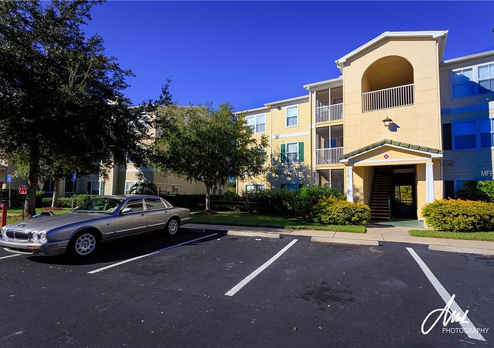 1st image of 18443 Bridle Club Dr