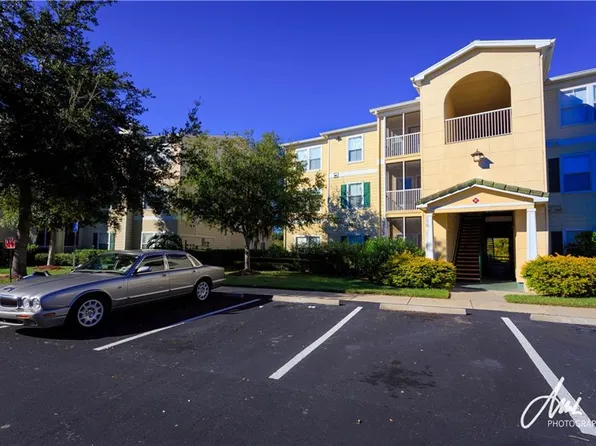 18443 Bridle Club Dr, Tampa, FL 33647