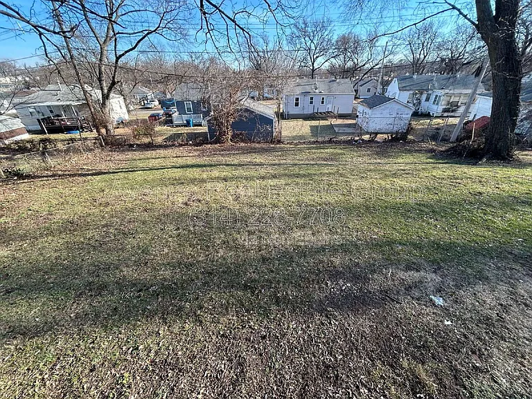 8306 Whitewater Dr — Photo 11