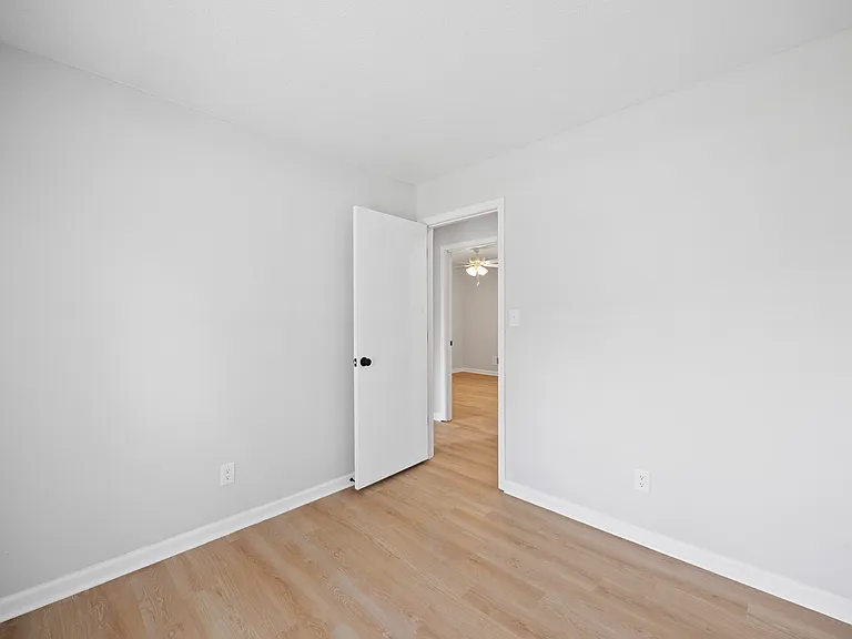 11413 Deham Dr — Photo 20