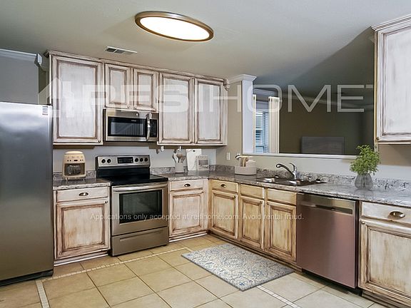 2nd image of 104 Firefly Ln
