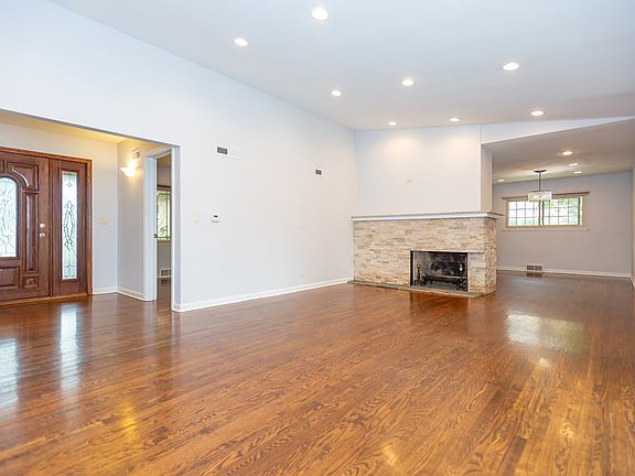 4th image of 6736 N Knox Ave