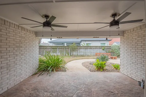 13905 Hawksnest Bay Dr — Photo 21