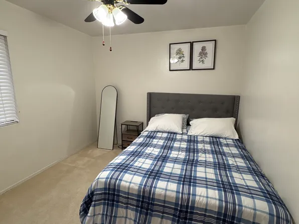 2156 E Pinto Dr, Gilbert, AZ 85296