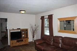 3rd image of 213 W Kent Ave