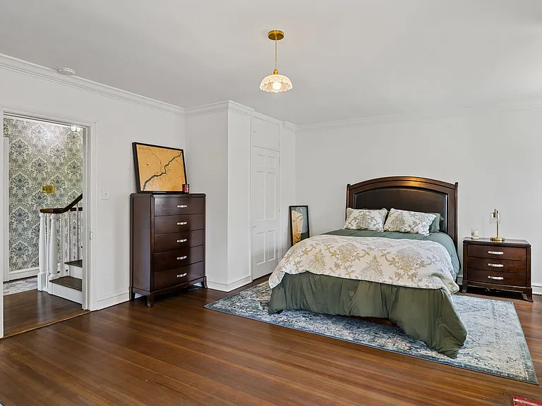 571 N Newtown Street Rd — Photo 33