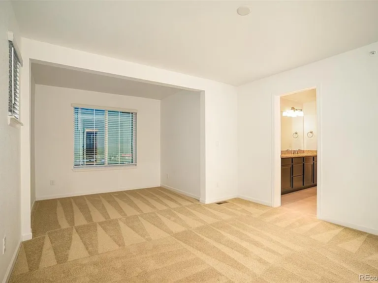 827 Marine Corps Dr — Photo 10