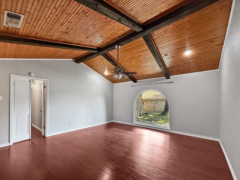 6251 Shirley Dr — Photo 22