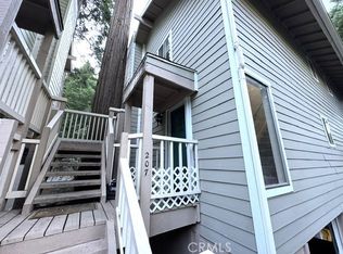 207 Coolcreek Ln, Lake Arrowhead, CA 92352