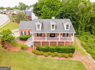 558 Savannah Rose Way, Lawrenceville, GA 30045