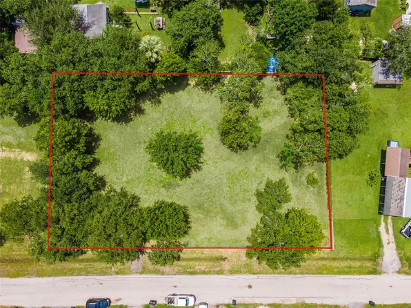 410-416 7th St Lot 29-36, Dickinson, TX 77539