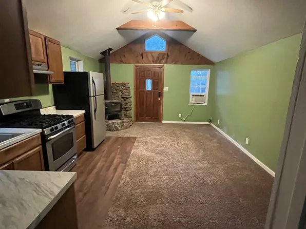 2889 Willow St, Pollock Pines, CA 95726