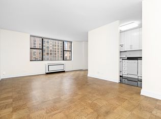 400 E 71st St APT 8T, New York, NY 10021