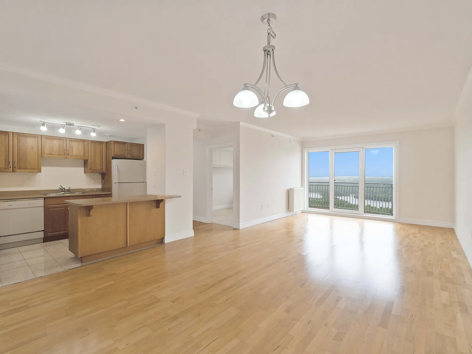 10 Horizon Court Dartmouth — Photo 2