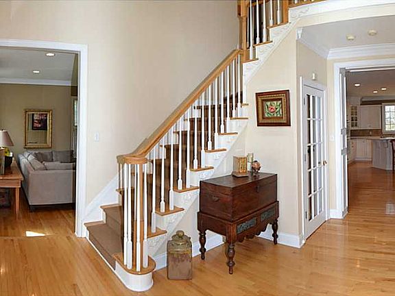 2nd image of 4307 Glades Dr