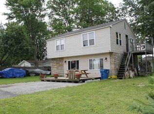 205 Grayling Ave, Houghton Lake, MI 48629