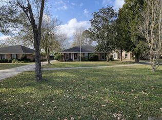 8034 Baringer Rd, Baton Rouge, LA 70817