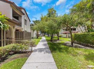 8827 SW 123rd Ct APT 105, Miami, FL 33186