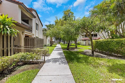 8827 SW 123rd Ct #105 Photo 1