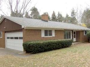 3647 Lakeshore Rd, Lexington, MI 48450