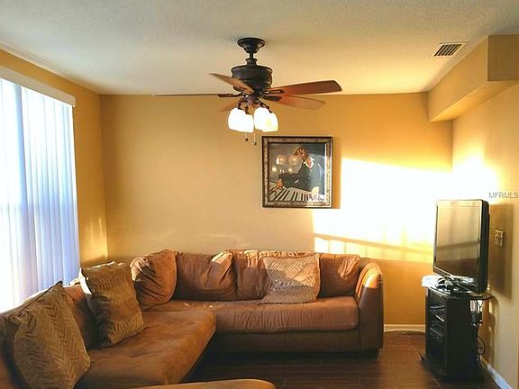 5th image of 6207 Olivedale Dr
