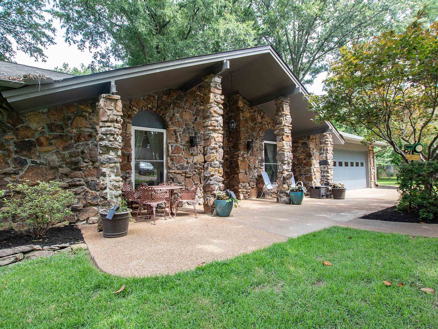 2305 Cedar Lane Cv, Germantown, TN 38138 MLS 10153123 Zillow