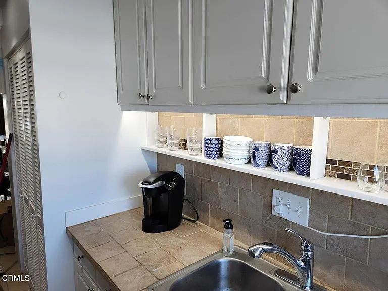 255 S Ventura Rd #238 — Photo 8