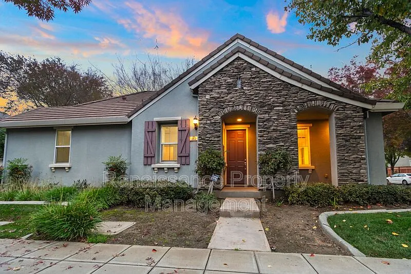 363 W Viento St photo 1