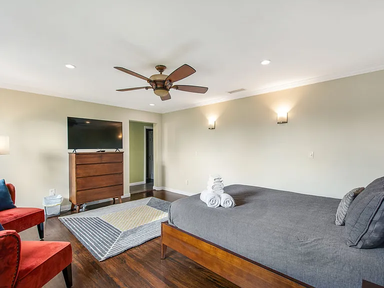 3852 W Mount Vernon Dr — Photo 8