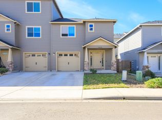 3434 Sharon Way, White City, OR 97503