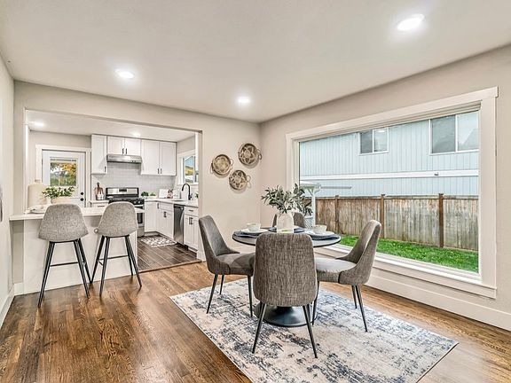 5th image of 609 Avenue B
