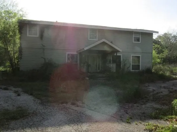 184 County Road 2343, Dayton, TX 77535
