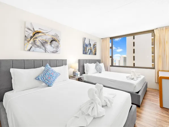 201 Ohua Ave #2204-T2, Honolulu, HI 96815