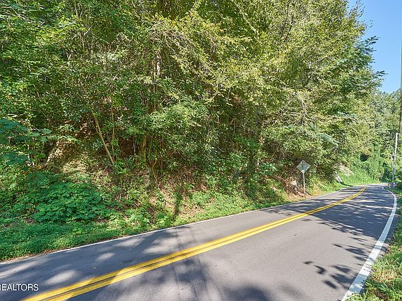 4th image of 6339 Old Walland Hwy